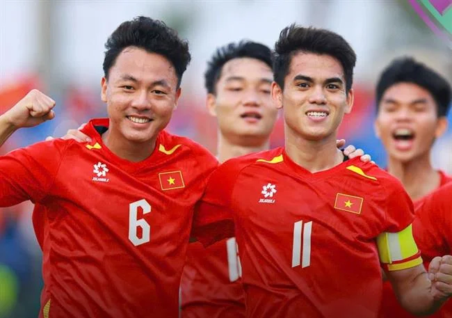 Tiền thưởng nạp lại độc quyền